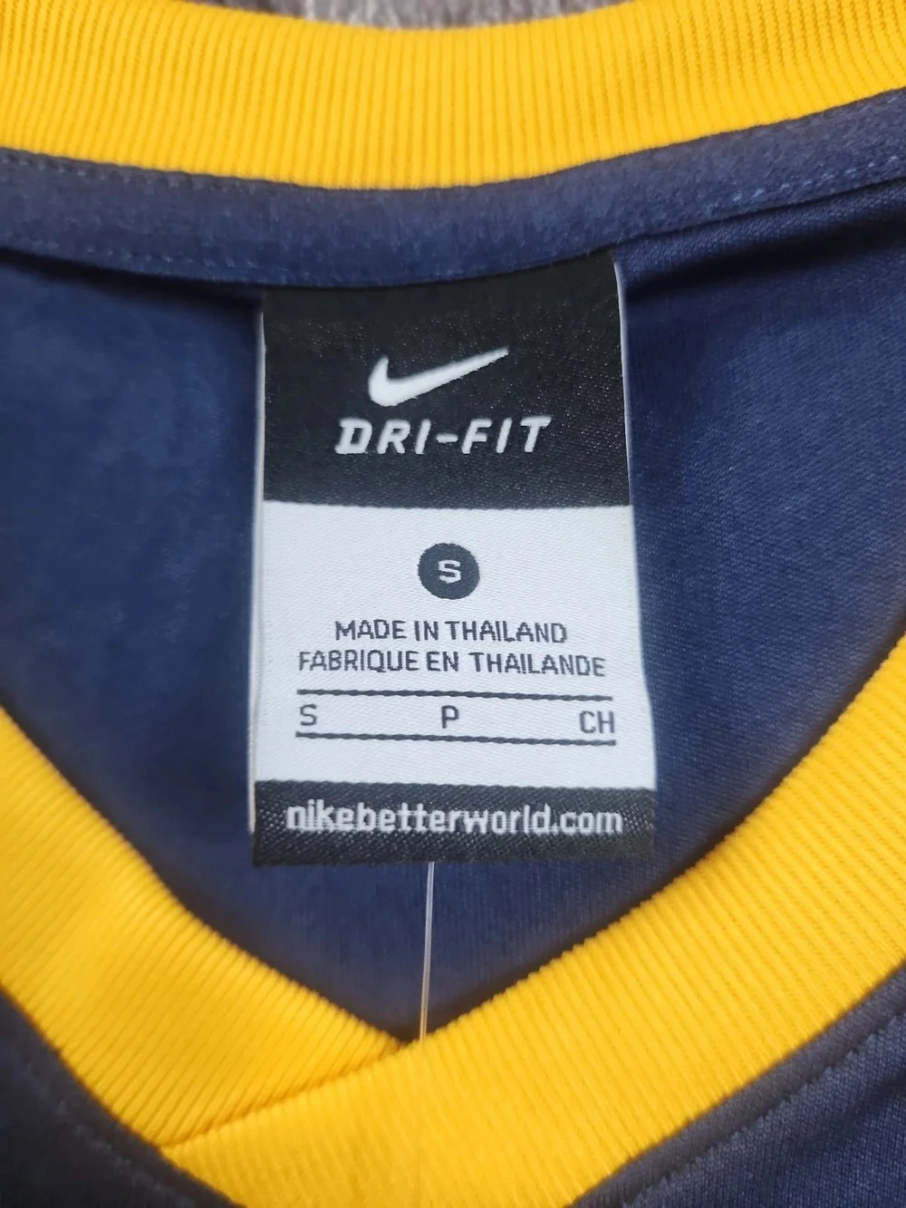 NIKE 2014-15 Asteras Tripolis Yellow Home Shirt Mens Small Soccer